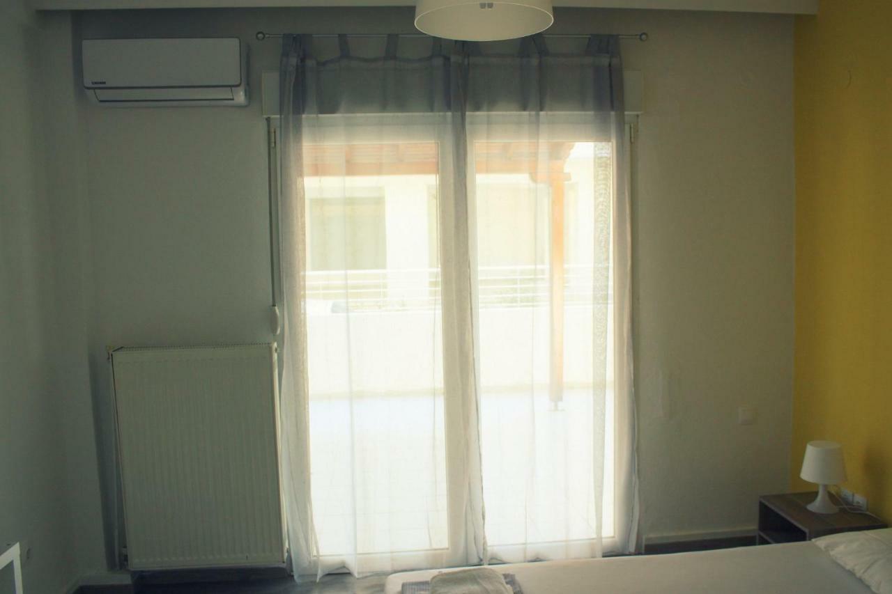Nei Epivates Rental Rooms 50M From The Beach Néoi Epivátai Exteriér fotografie