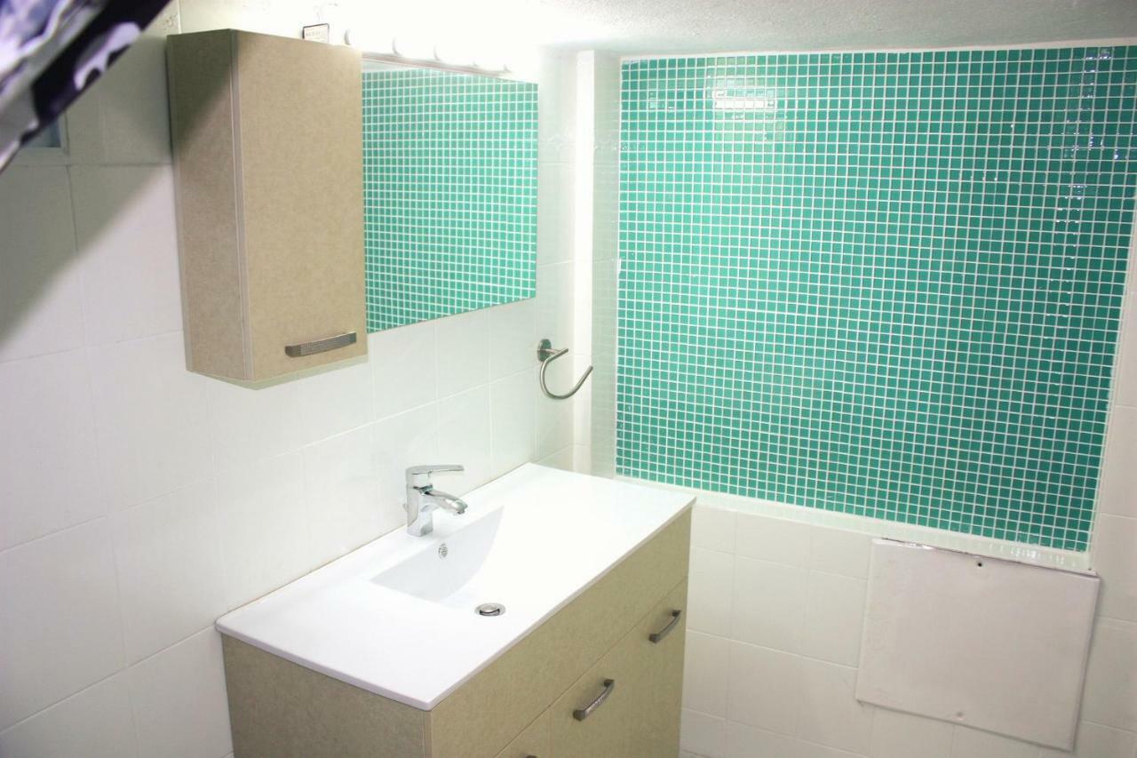 Nei Epivates Rental Rooms 50M From The Beach Néoi Epivátai Exteriér fotografie